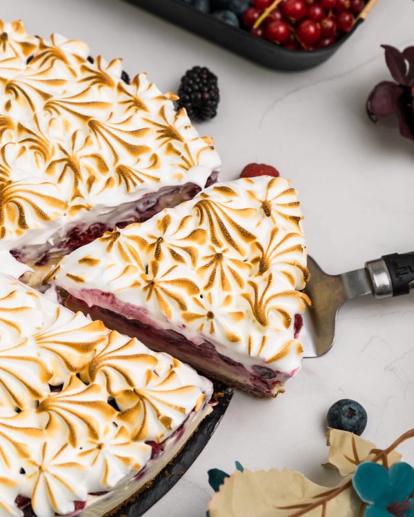 Fruit Rouge Meringue - Image 3
